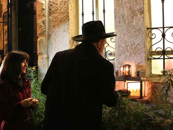 - סיורים עצמאיים מדליקים חנוכיות בירושלים - סיור חוויתי