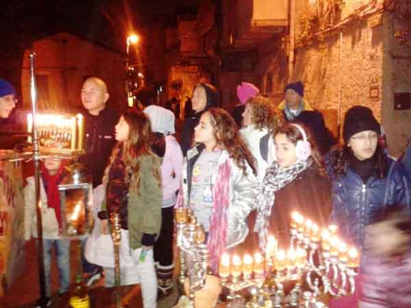 סיור חנוכיות אינטראקטיבי בירושלים