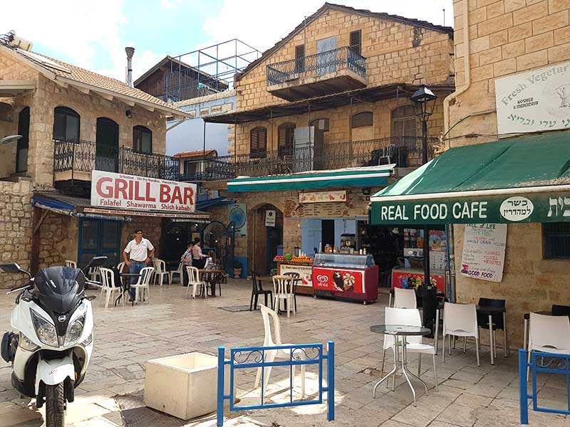 סיור עצמאי כיכר המגינים