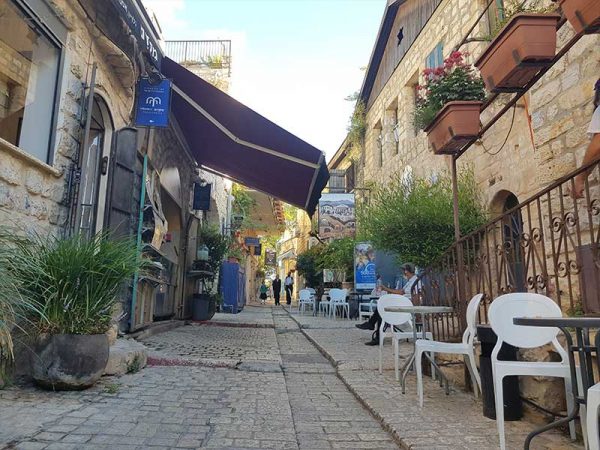 - סיורים עצמאיים סיור עצמאי בצפת - שוק האמנים