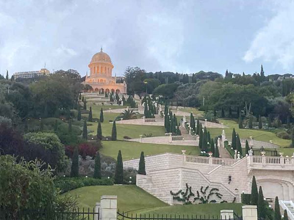 - סיורים עצמאיים סיור בחיפה