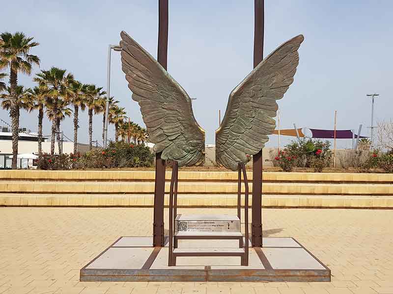 סיור בנמל תל אביב - כנפי מלאך